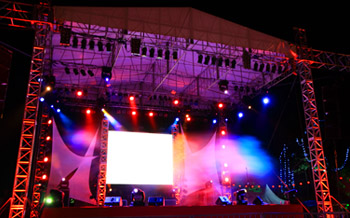 Alquiler y Montaje de escenarios Barcelona