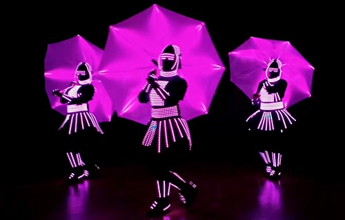 Bailarinas led Barcelona