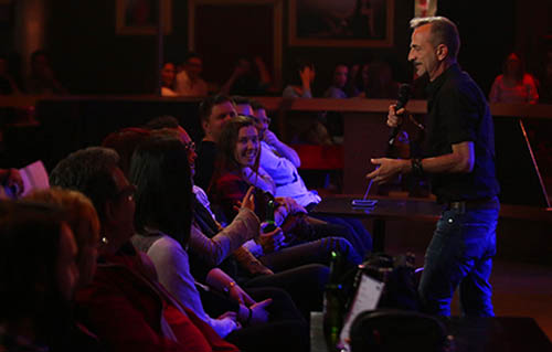 Contratación de monologuistas en Barcelona