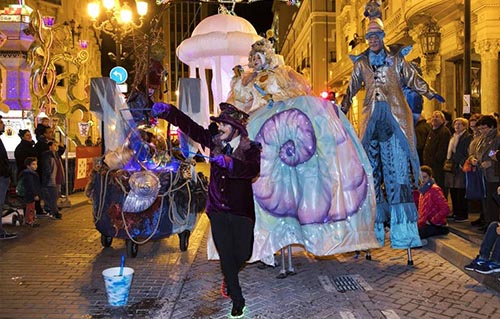 Contratar Pasacalles en Barcelona