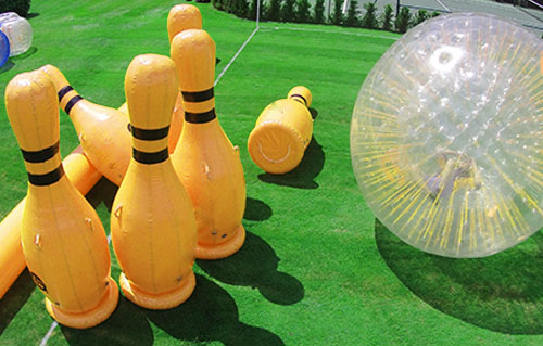 Alquiler de hinchables humor amarillo Barcelona