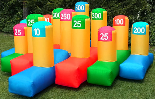 Alquiler de hinchables para team building Barcelona