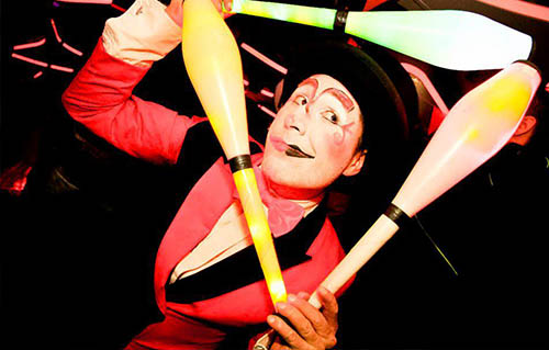 Malabaristas para fiestas y eventos en Barcelona