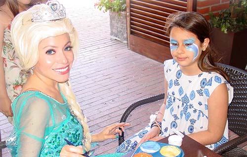 Personajes de princesas para fiestas infantiles en Barcelona