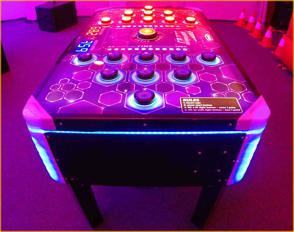 Alquiler juego de reacción en Barcelona