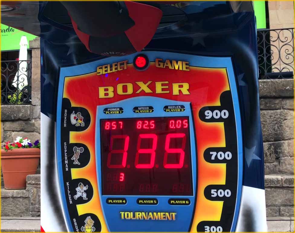 Alquiler máquina de boxeo para fiestas en Barcelona