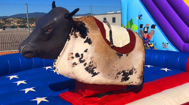 Atracción Toro Mecánico Barcelona