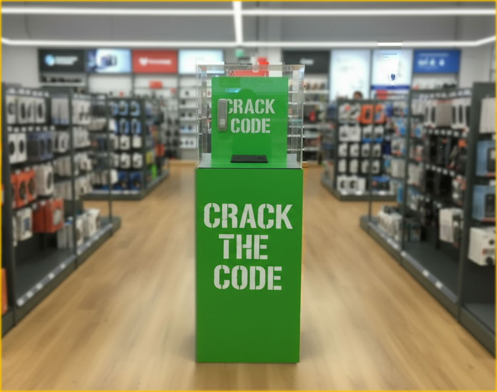 Caja Fuerte crack the code game Barcelona