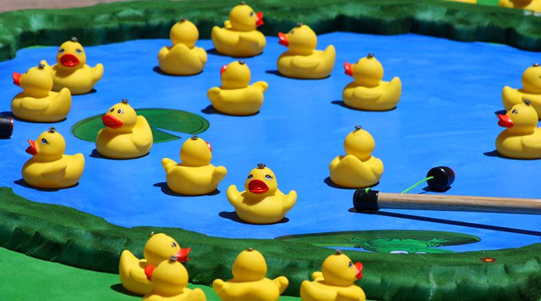 Mesas de Juego Gigantes para Fiestas Infantiles en Barcelona