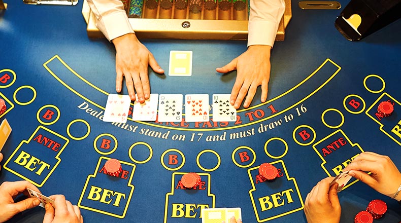 Mesas de poker texas hold'em en Barcelona