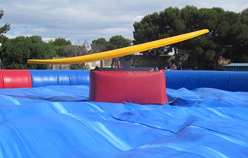 Alquiler de simulador de tabla de surf en Barcelona