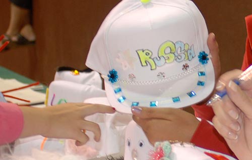 Taller de pintar gorras Bracelona