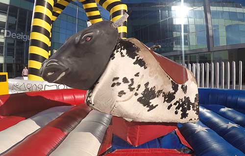 Alquiler Toro mecánico en Barcelona